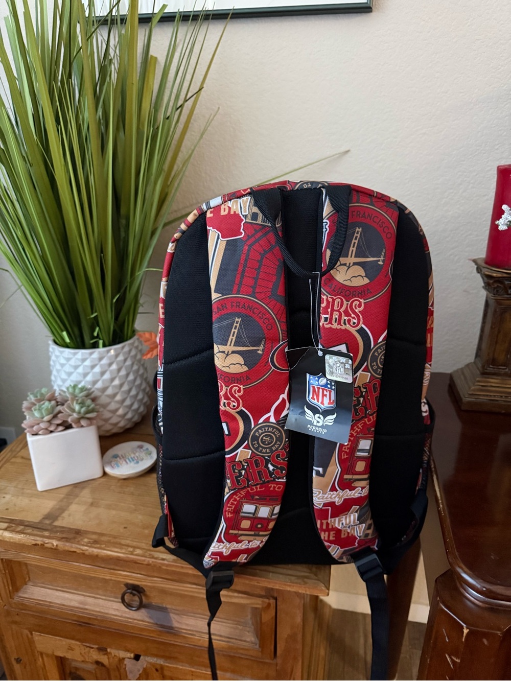 San Francisco 49ers Red Logo Backpack for men and women. - Picture 3 of 4